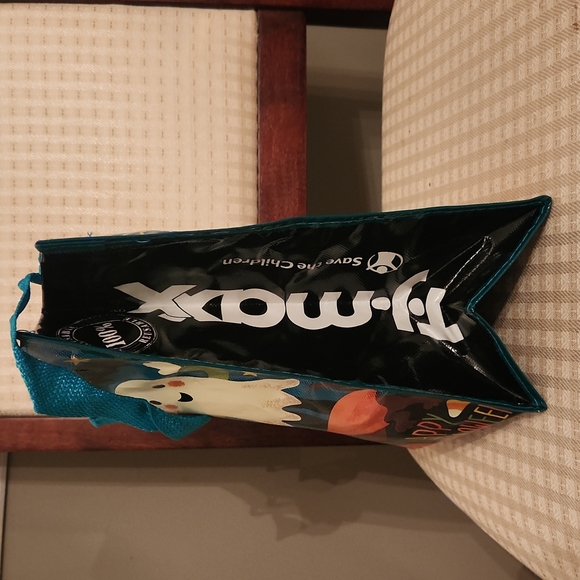 Reusable Halloween Shopping Bag - Picture 3 of 4